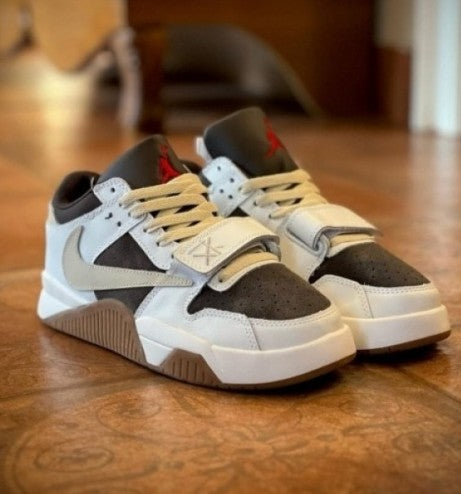 NIKE Travis Scott X Jordan Jumpman Jack Trainer Sail